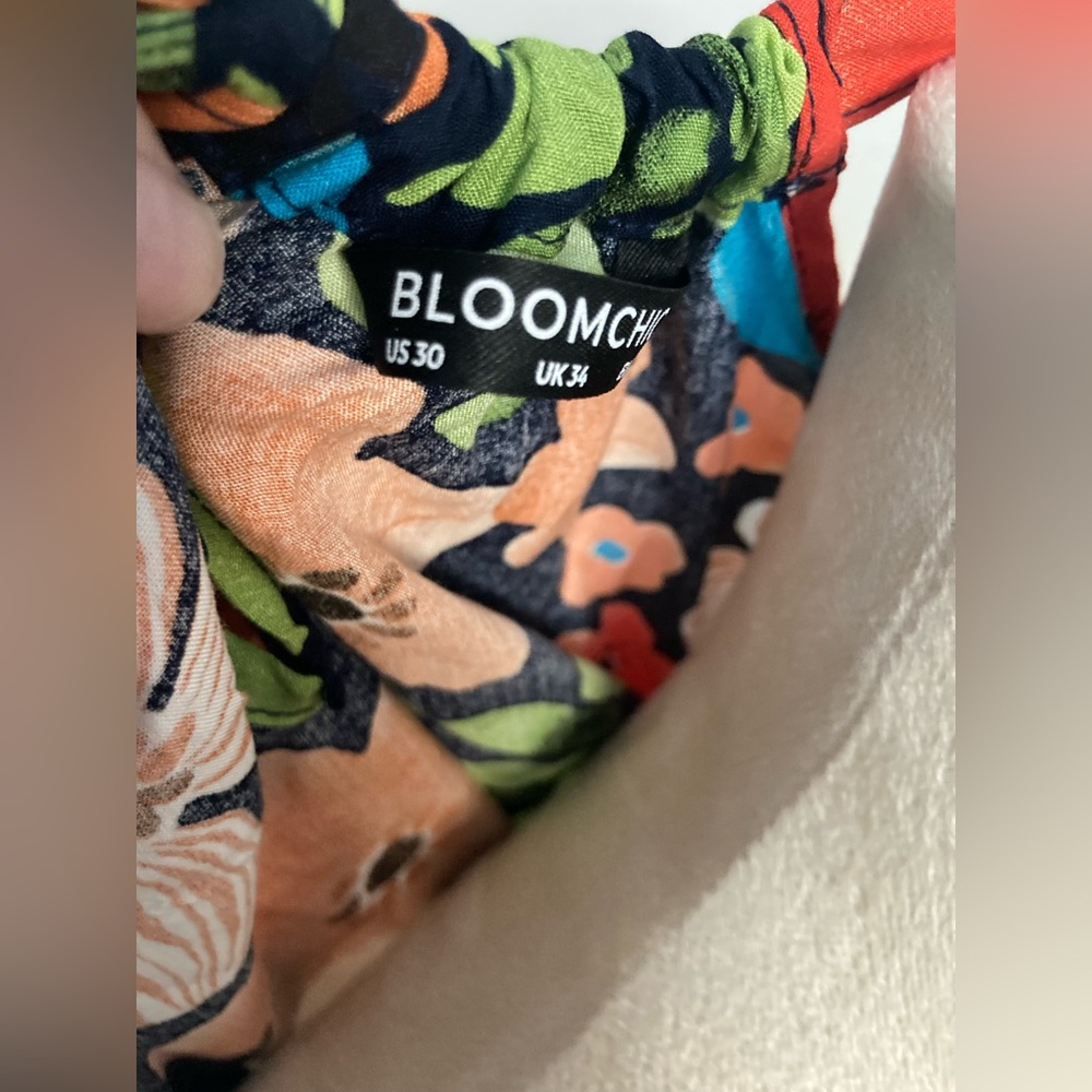 BloomChic Tropical Dress - Picture 5 of 5